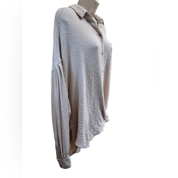 We The Free Solid Hidden Valley Buttondown - Picture 6 of 9